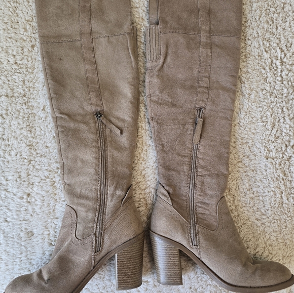 Over The Knee Tan Suede Heeled Boots - Picture 2 of 10